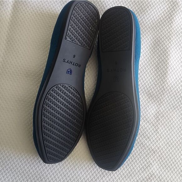 Rothy's Blue Flats Sleek Minimalist Design - Picture 6 of 10